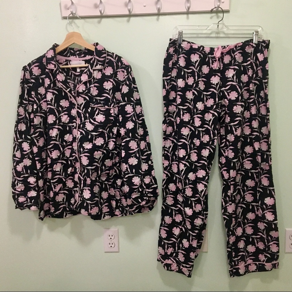 COPY - VS Pajama Set